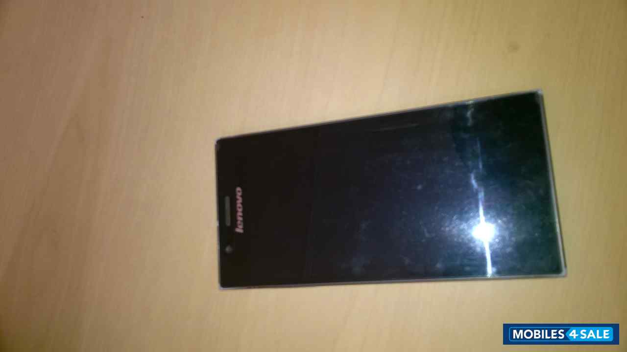 Black Lenovo K900