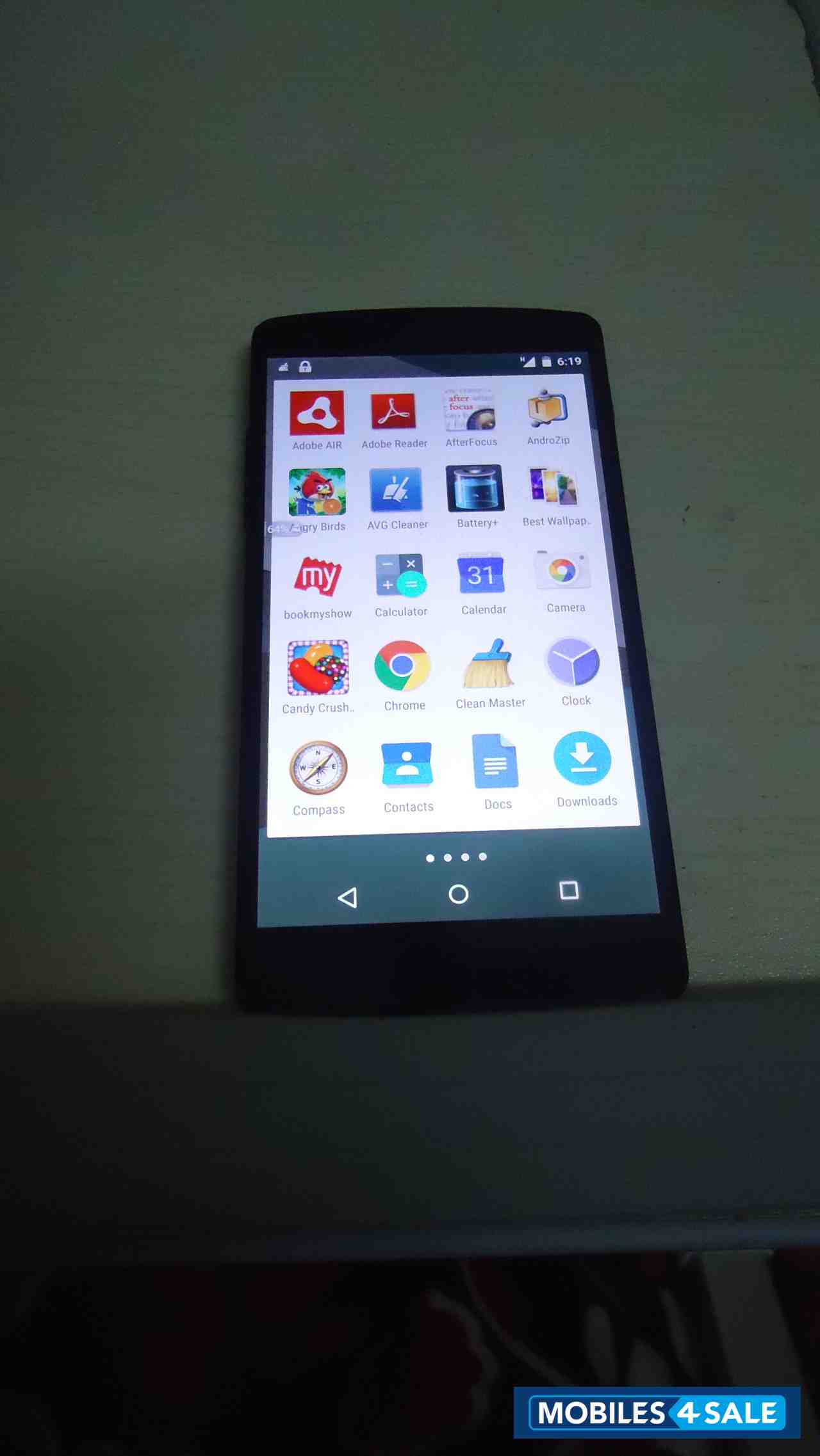 Black Google Nexus 5