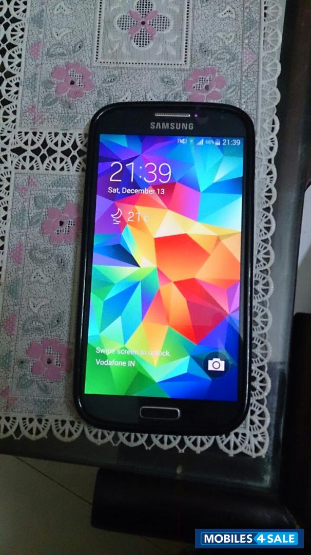 Midnight Black Samsung Galaxy S4