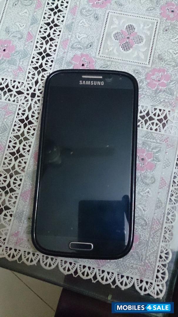 Midnight Black Samsung Galaxy S4