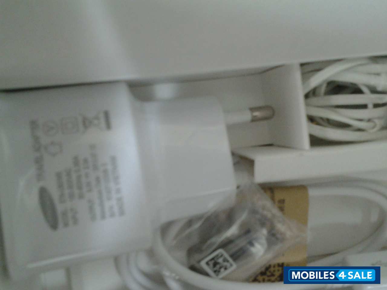 Greey Colour Samsung 4G LTE Smartphone