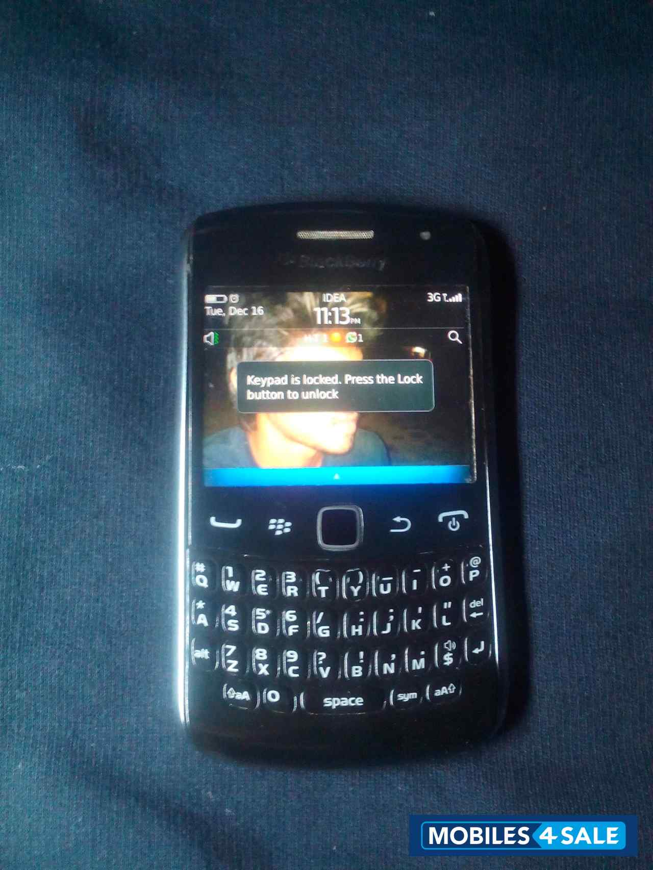 Black BlackBerry Curve 9360