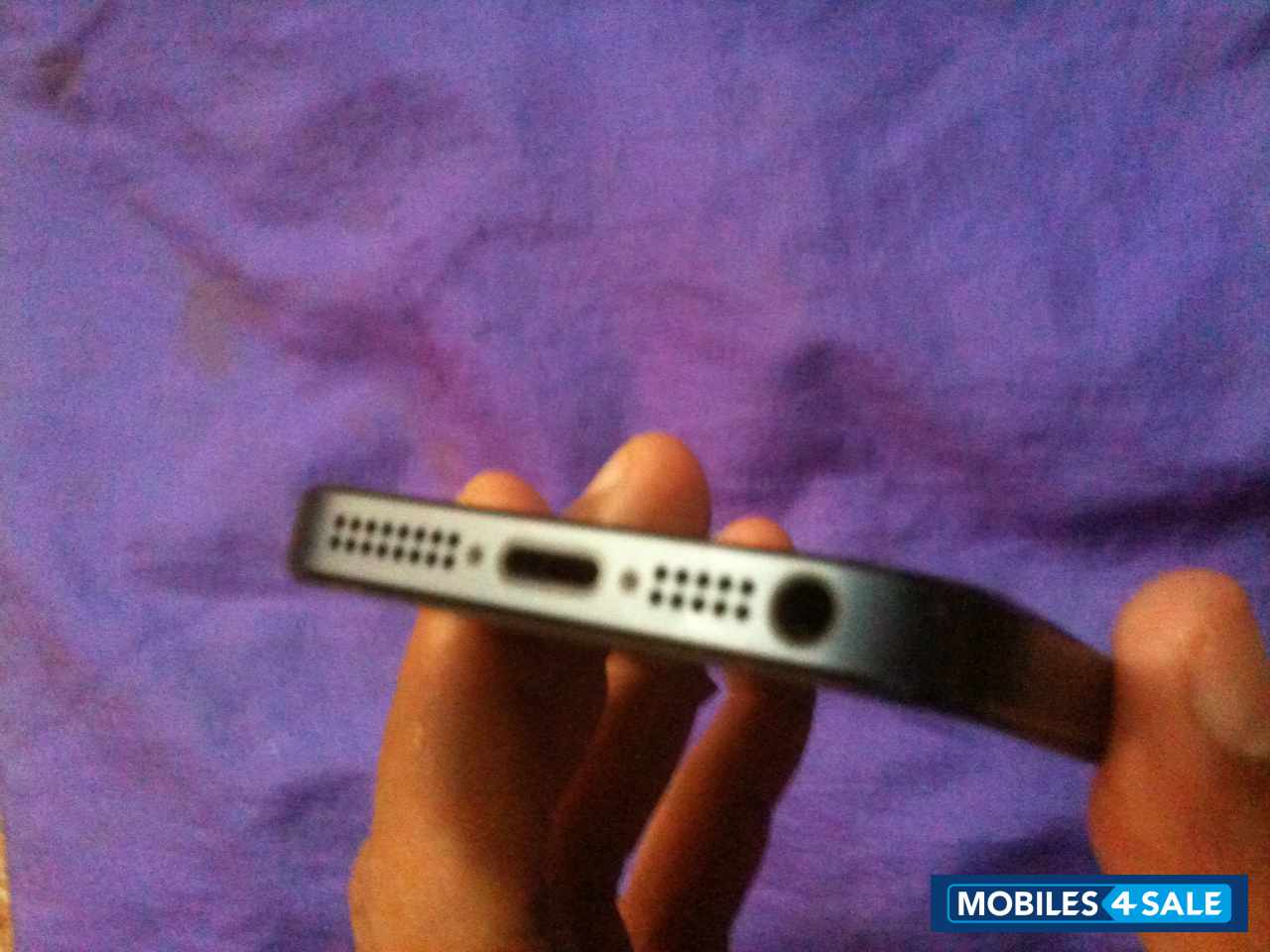 Slate Black Apple iPhone 5