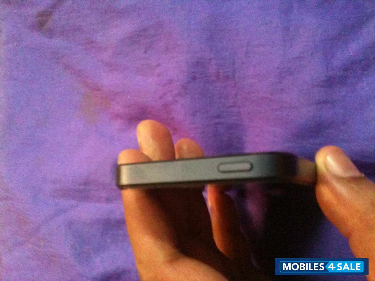 Slate Black Apple iPhone 5