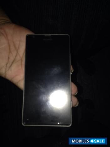 Black Sony Xperia SP