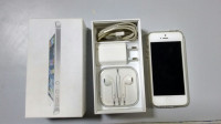 White Apple iPhone 5
