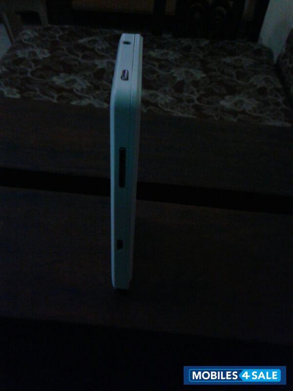 White Intex Turbo 3.5