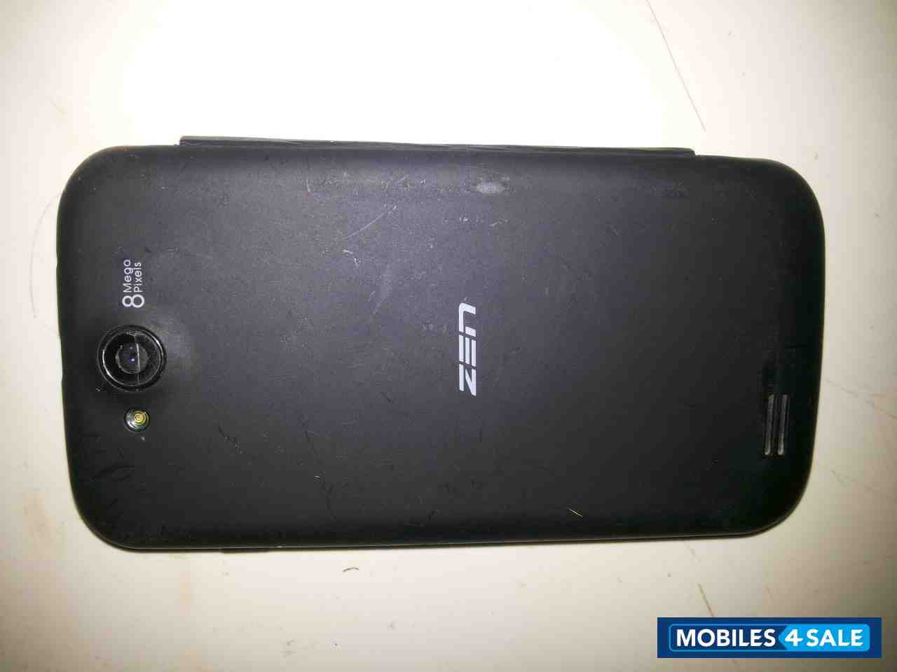 Black Zen Ultrafone 701HD