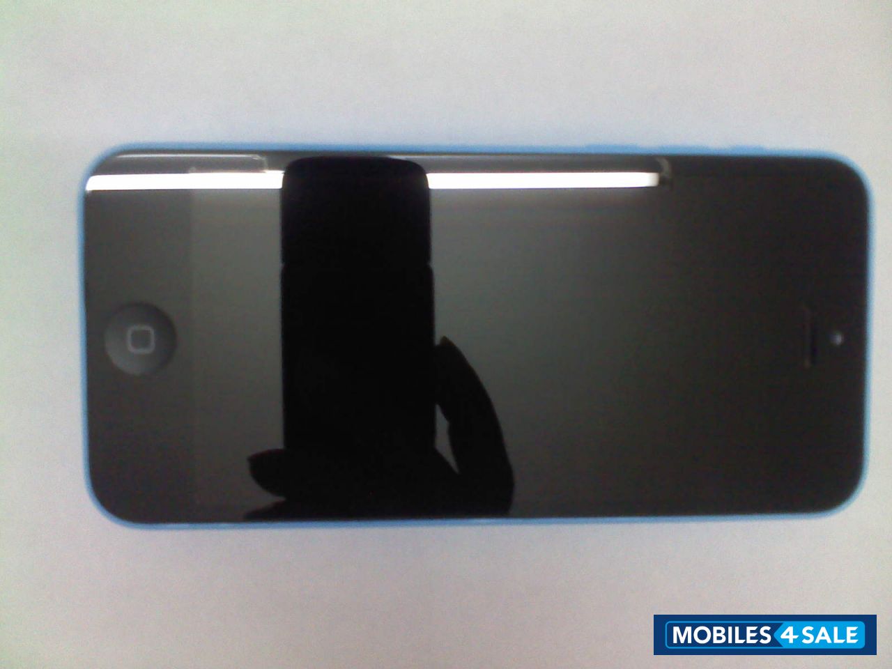 Blue Apple iPhone 5C Blue Apple iPhone 5C