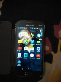 Grey Samsung Galaxy Grand Quarttro