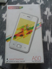 White Karbonn A50