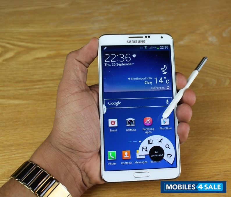 White Samsung Galaxy Note