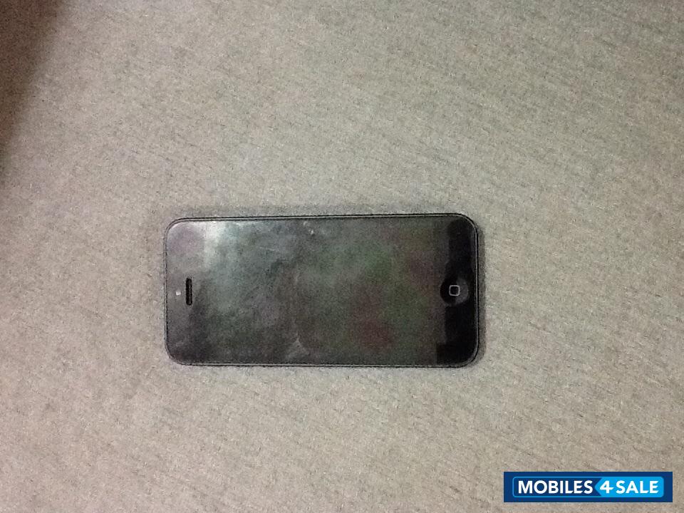 Black Apple iPhone 5