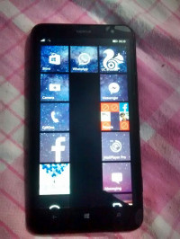 Black Nokia Lumia 1320