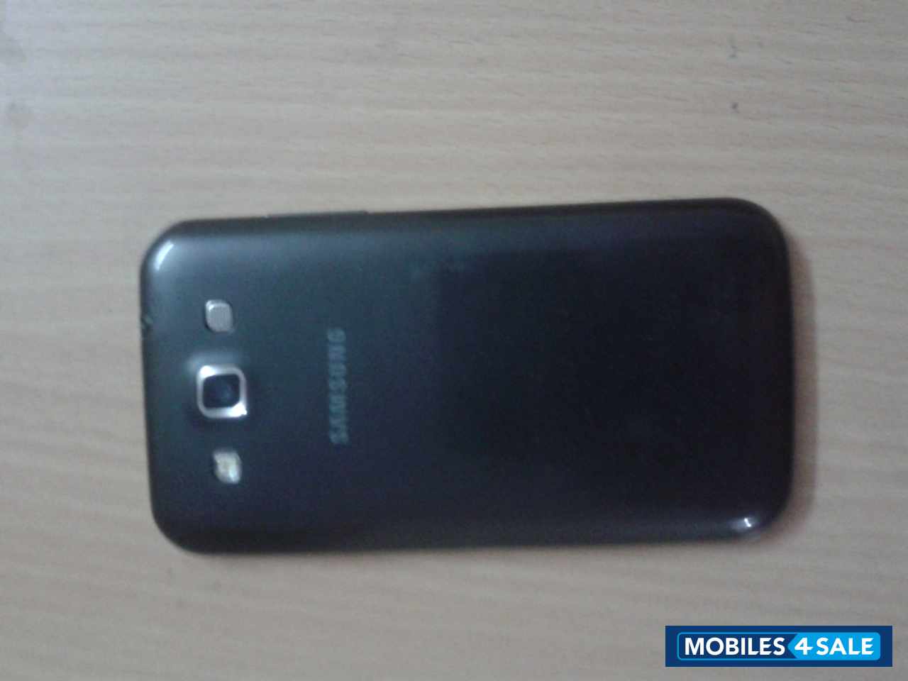 Black And Grey Samsung Galaxy Grand Quarttro
