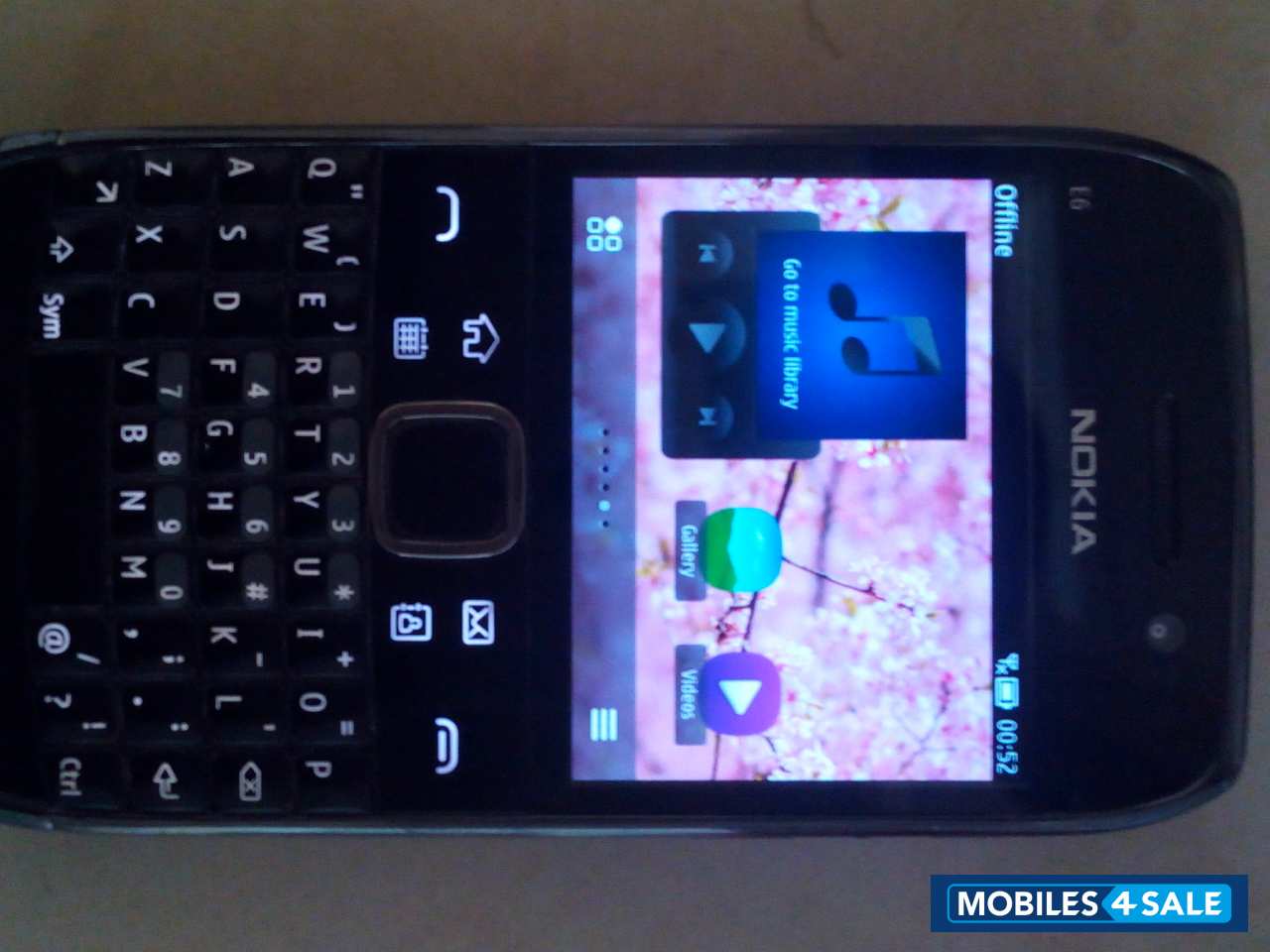 Black Nokia E6 Touch n Type