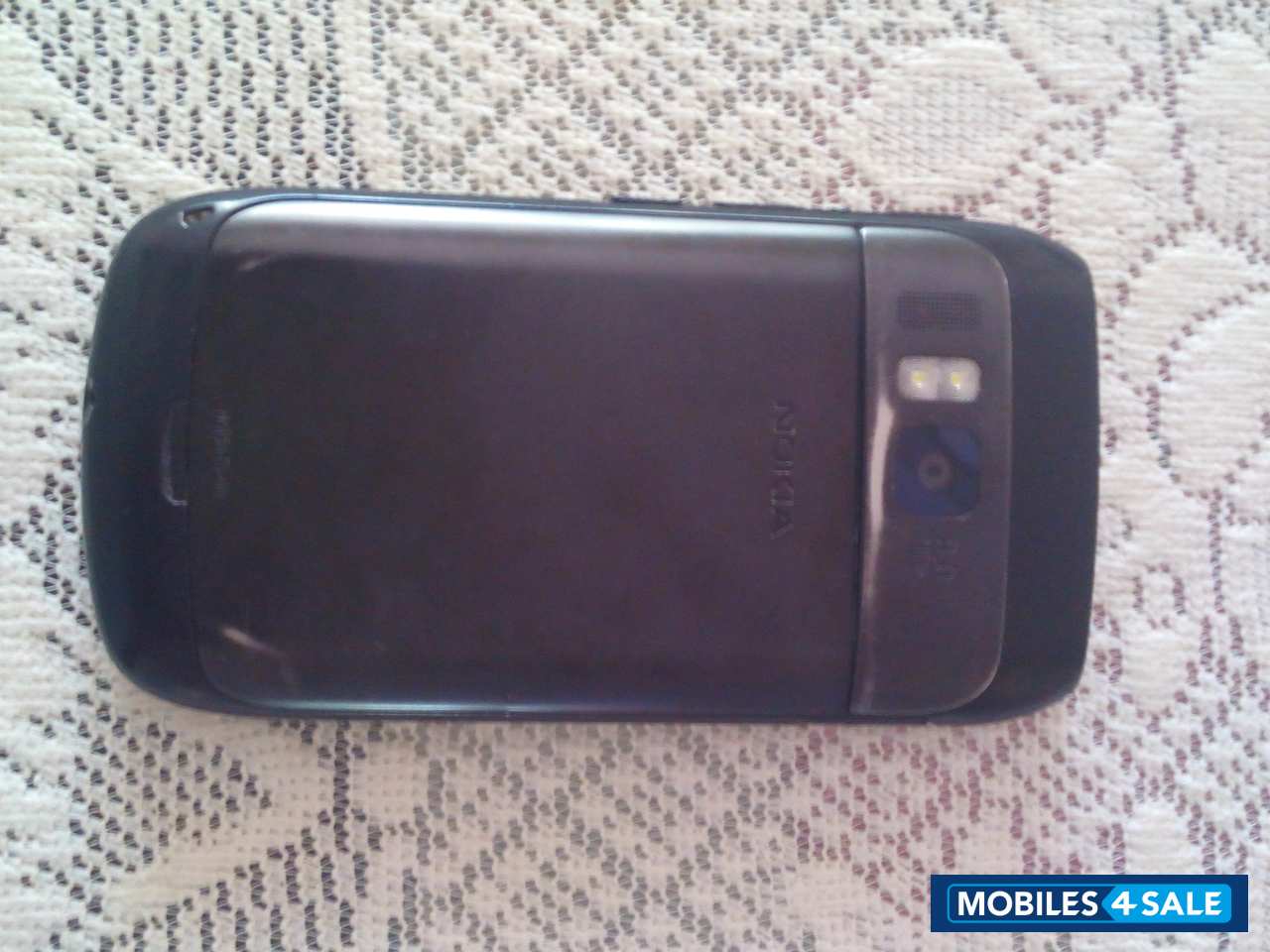 Black Nokia E6 Touch n Type