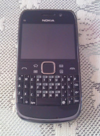 Black Nokia E6 Touch n Type