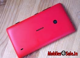 Red Nokia Lumia 520