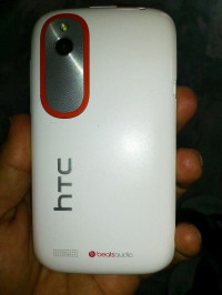 White HTC Desire V