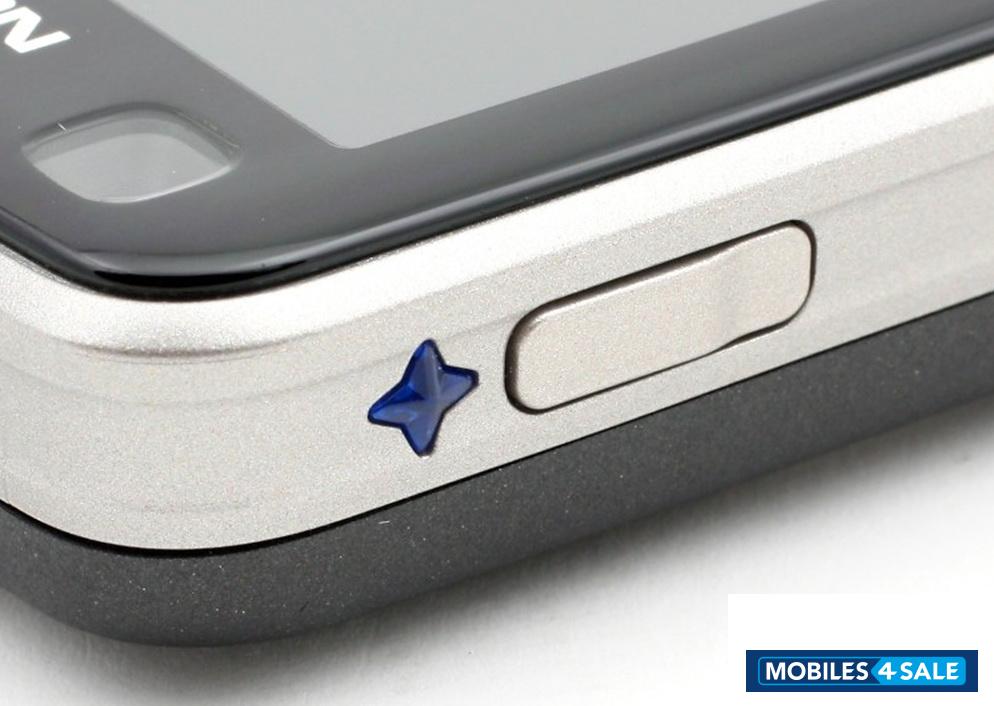 Nokia 6220 Classic Nokia 6220 Classic