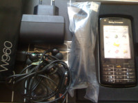 Black Sony Ericsson W960