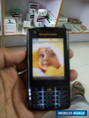 Black Sony Ericsson W960 Black Sony Ericsson W960