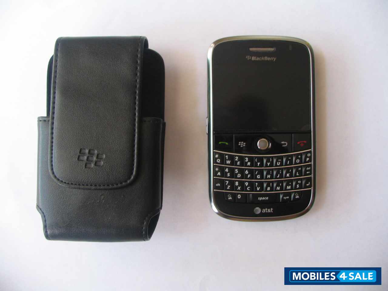 Black BlackBerry Bold