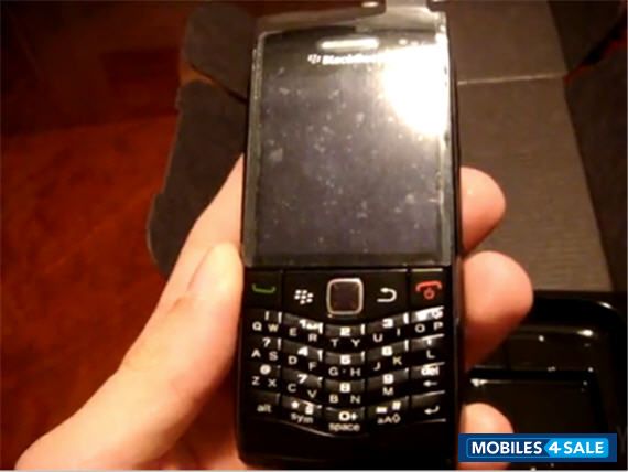 Black BlackBerry Pearl