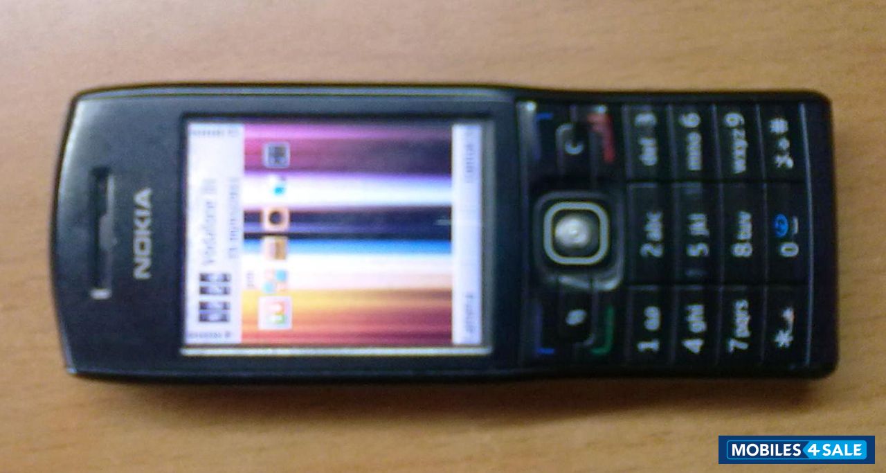 Black Nokia E50