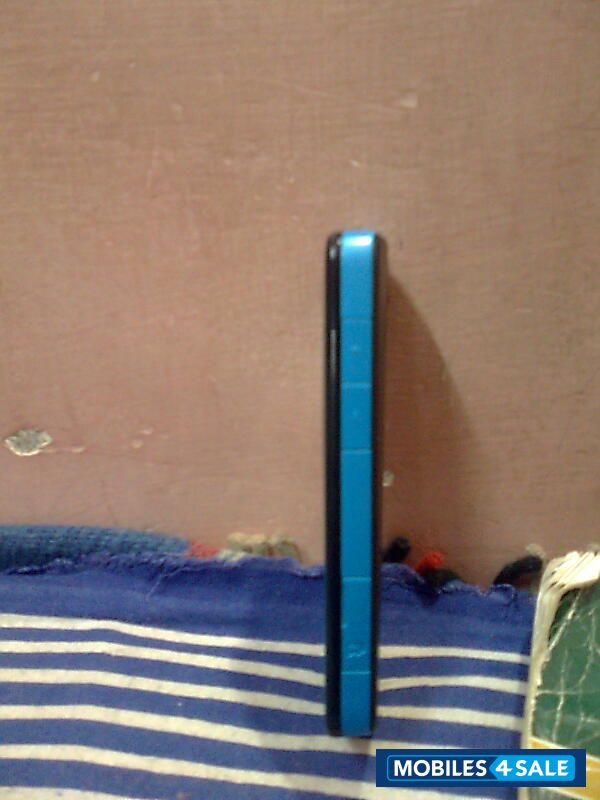 Blue Nokia XpressMusic 5220 Blue Nokia XpressMusic 5220