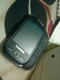 Black,white Samsung Corby
