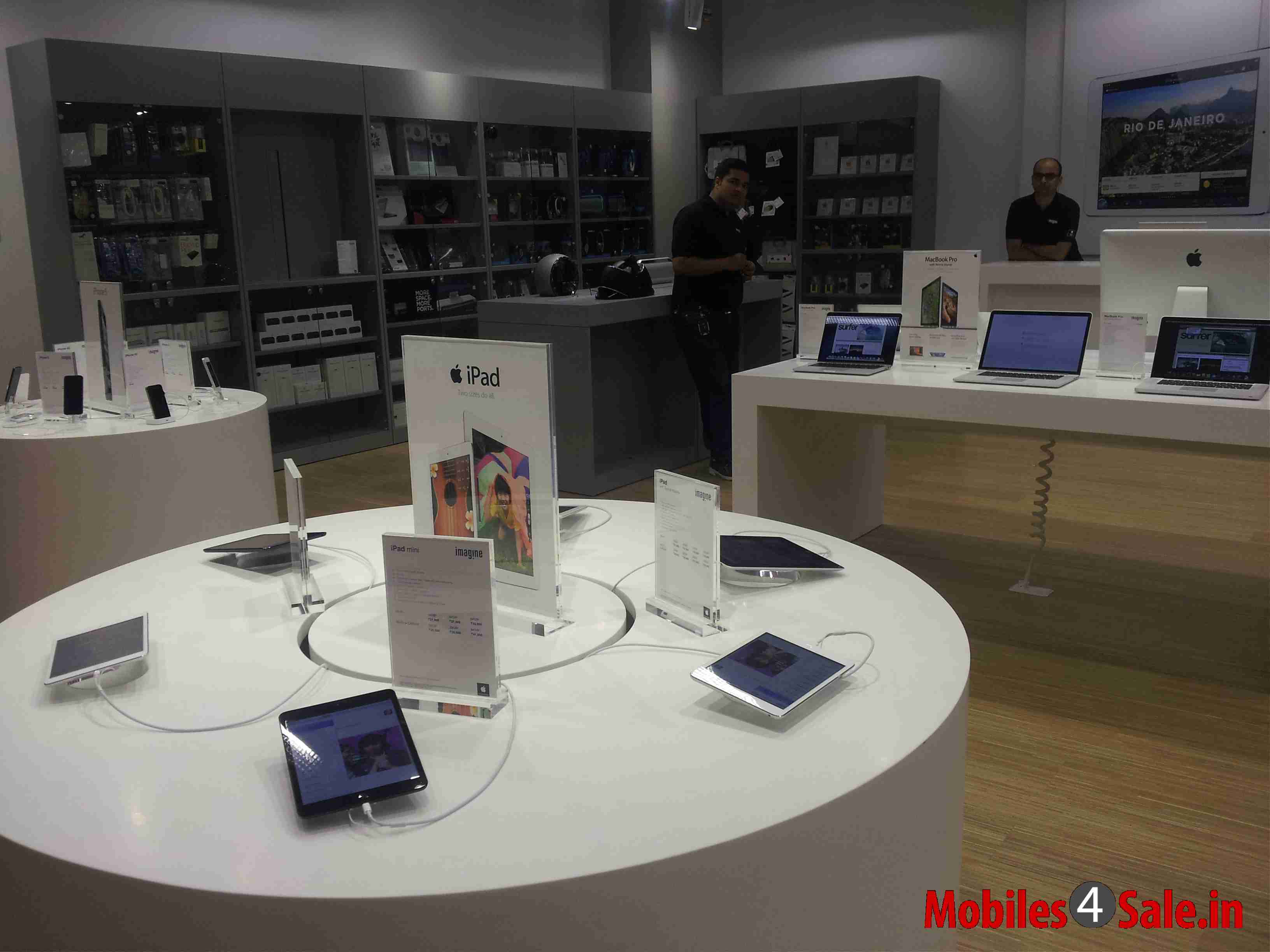 Apple Store in Cochin